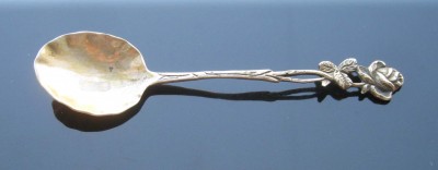 Ложка десертная серебряная, I-ая половина XX века. 