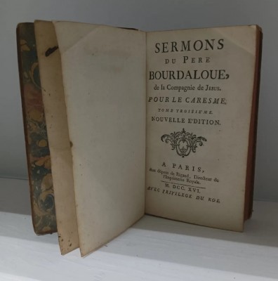  Антикварная книга на французском языке, 1716 год.