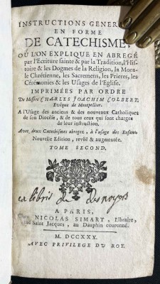 Антикварная книга на французском языке, 1730 год. Антикварная книга на французском языке, 1730 год.