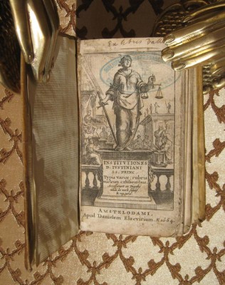 Кодекс Юстиниана. Юриспруденция. Эльзевиры, 1664 год.
