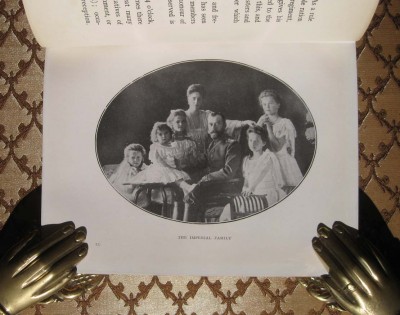 Романовы, 300-летие. Николай II и семья, 1913 год.